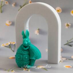 Bunny & Easter Egg Candle Handcrafted Soy-Bee Wax Decor - thumbnail 3