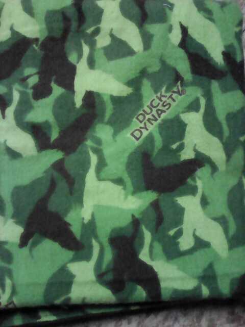 Duck Dynasty Double Sided Flannel Baby Blanket - image 1