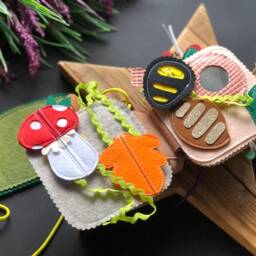 Personalised Felt Quiet Book From 6 Month To 2 Years, Educational Book, Felt Busy Book, Baby Activity / - thumbnail 3