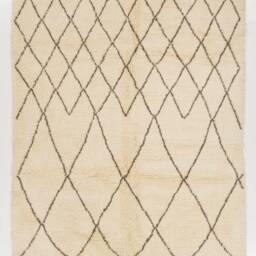 Handmade Beni Ourain Rug Moroccan Berber Wool Rug With Diamond Pattern - thumbnail 2