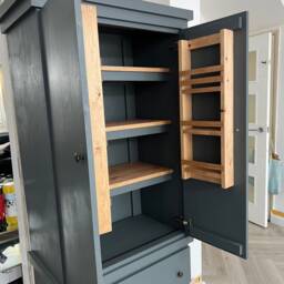 Handcrafted Pantry Larder Custom Farrow & Ball Finish - thumbnail 4