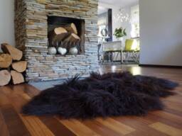 "Sheepskin Icelandic 52""x 32" - thumbnail 1