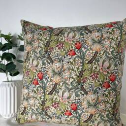 "William Morris Golden Lily Fabric 12"" 14"" 16"" 18"" 20" - thumbnail 2