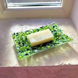 Handmade Fused Green Glass Soap Dish Bathroom Jewelry Holder - thumbnail 2