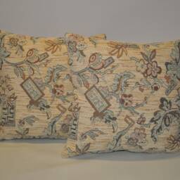 2 Aztec Design Chenille Cushions 16 - thumbnail 4