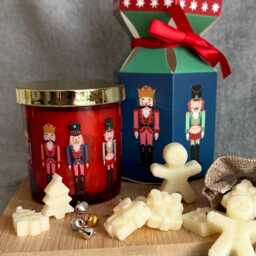 Nutcracker Christmas Candle & Wax Melts Gift Set - Festive Spice Soy in Cracker Box For Her Holiday Home Decor - thumbnail 1