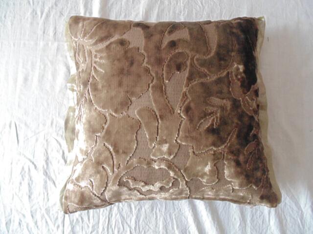 Designers Guild Cushion Cover Rondine Birch/Pillow Cover - image 1