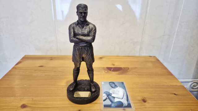 John Charles Statue Limited Edition Leeds United Juventus Legends Forever Figurine - image 1