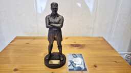 John Charles Statue Limited Edition Leeds United Juventus Legends Forever Figurine - thumbnail 1