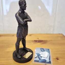 John Charles Statue Limited Edition Leeds United Juventus Legends Forever Figurine - thumbnail 3