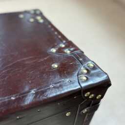 Vintage Leather Trunk Nightstands Pair, Chestnut Hardwood Framed, English Handmade Storage - 50x60cm - thumbnail 4