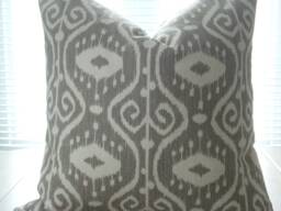 Ikat Pillow Cover - Grey & Ivory Decorative Design - thumbnail 1