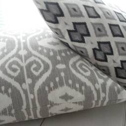Ikat Pillow Cover - Grey & Ivory Decorative Design - thumbnail 4
