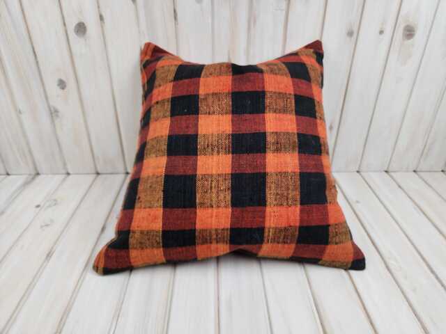 Vintage Turkish Kilim Pillow Cover Hand-Spun Wool, 20x20 In - image 1