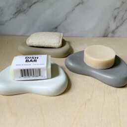 Vibrant Concrete Soap Dish Modern Bathroom Decor, Organic Shape Trinket Tray, Eco-Friendly Accessory - thumbnail 2