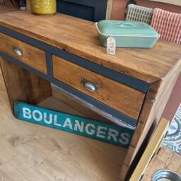 Small Waterall Console Table - thumbnail 2