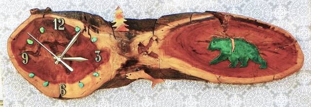 "Bear With Fish & Turquoise Stones Log Cabin Style 20"" X 7"" 2" - image 1