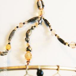 Handmade Plant Hanger/Planter/Sun Catcher Hanging Beaded Golden Wire Basket Adjustable Lengths Gift - thumbnail 3