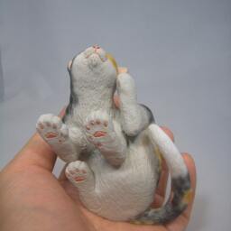 Cat Scratching Head(Cat Figurine - thumbnail 4
