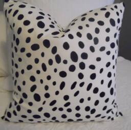 Togo Dots Pillow Cover Black/Off White Or Metallic Gold/White - thumbnail 1