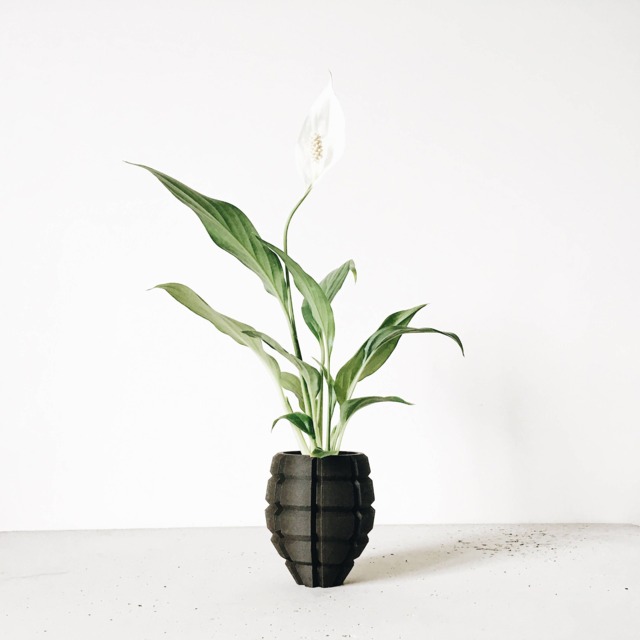 Indoor Planter Pineapple - image 1