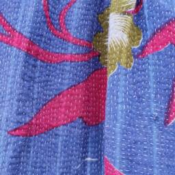 70S Style Kantha Throw Blanket Hand-Stitched Vintage Bedcover - thumbnail 3