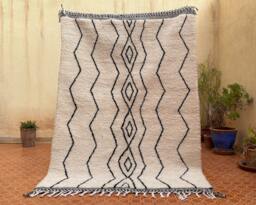 Handmade Moroccan Wool Rug Geometric Berber Design, Black & White - thumbnail 1