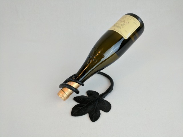Vine Leaf Bottle Stand - image 1