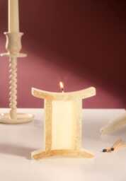 Gemini Zodiac Candle Astrology Gift - thumbnail 1