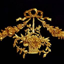 Large Ornate Applique Gilt Or White French Style Decorative Wall Furniture Moulding Pediment Plastic Decoration - thumbnail 3