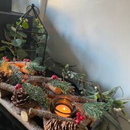 Christmas Candle Tealight Holder Xmas Wreath Dining Table Hold 3 Candles Ornament Decoration Home Decor Artificial Tableware Pinecone Berry - thumbnail 2