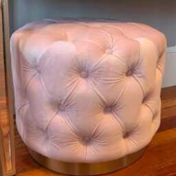 Round Chesterfield Plush Velvet Footstool - Ottoman Coffee Table - thumbnail 3