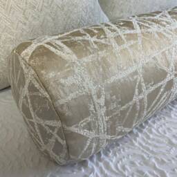 "Naomi Luxury Textured Champagne Cream 16"" X 6" - thumbnail 3