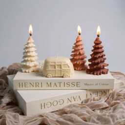 Christmas Candle Gift Set, Christmas Tree Shaped Candle, Festive Candle Gift, Winter Home Decor, Christmas Aesthetic Gift, Holiday - thumbnail 3