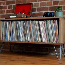 Solid Oak Record Player Stand & Vinyl Storage With Brass Inlay - thumbnail 2