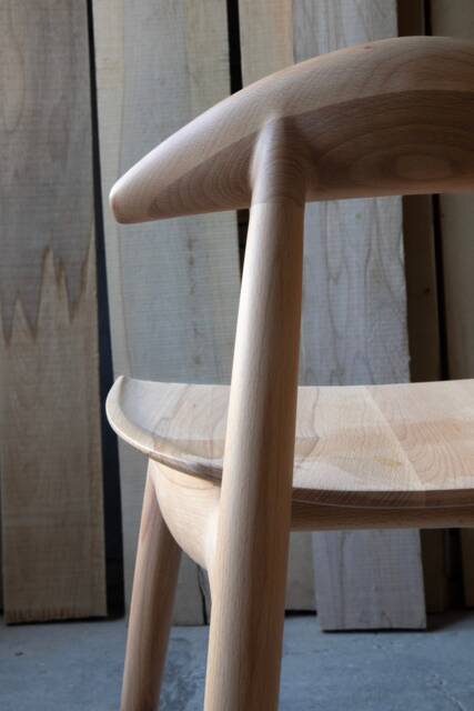 Modern Solid Wood Pinna Dining Chair - image 1