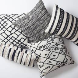 Black & White Stripe Lumbar Pillow Cover Jacquard Woven Boho Throw - 16x24 - thumbnail 4