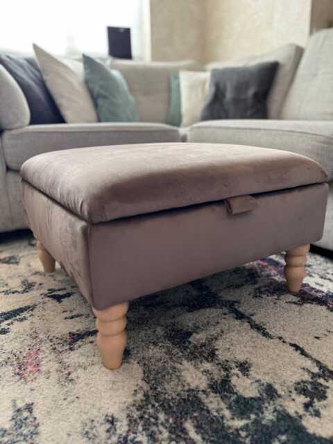 Velvet Storage Ottoman Handmade Upholstered Footstool Coffee Table With Turned Wooden Legs - image 1