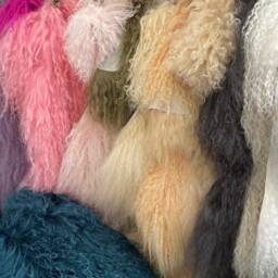 Tibetan Sheepskin Rug, Mongolian Luxury - thumbnail 2