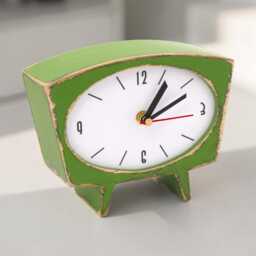 Desk Clock Handmade, Fresh Green Wooden Tabletop Decor - thumbnail 4
