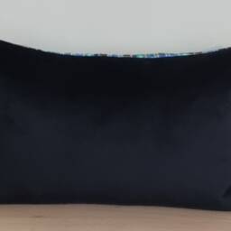 Designers Guild Patiali Azure & Omega Velvet Cushion Cover 35x55 cm - thumbnail 3