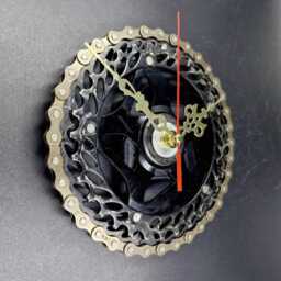 Recycled Bicycle Gears Clock Handmade Cycling Art Decor - thumbnail 3