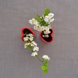 Set Of 3 Red Ceramic Heart Bud Vases - Romantic Table Decor, Small Vases For Single Stem Flowers - thumbnail 3