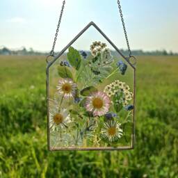 Set Of 3 Pressed Flower Art in Stained Glass Frame, Botanical Wall Art, Suncatcher - thumbnail 3