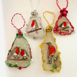 Hand-Painted Robin Sea Glass Christmas Tree Decoration