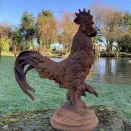 Large Metal Cast Iron Rusty Rooster/Cockerel Garden Ornament - thumbnail 2