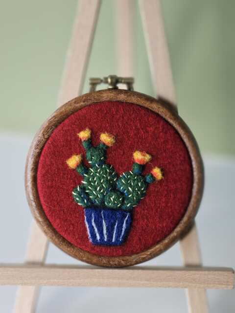 Ooak Needle Felted Pot Plant Painting. Whimsy 3D Wall Art in An Embroidery Hoop - image 1