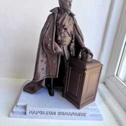 Napoleon Bonaparte Imperial French Collectible Statue - thumbnail 4