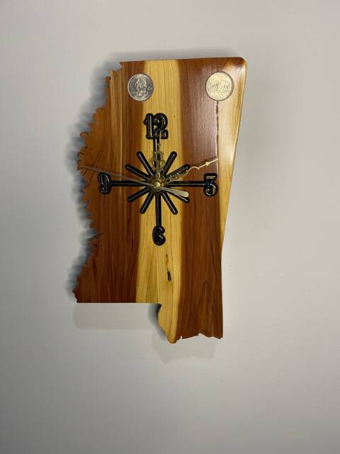 Mississippi Handmade State Quarter Clock With Inlaid Quarters. Fully Customizable - image 1