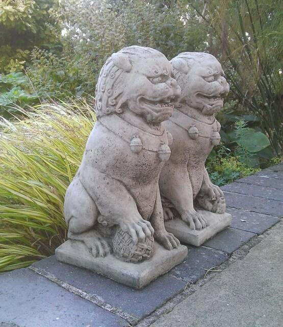 Reconstituted Stone Garden Pair Of Foo Dog Finial Ornaments - image 1